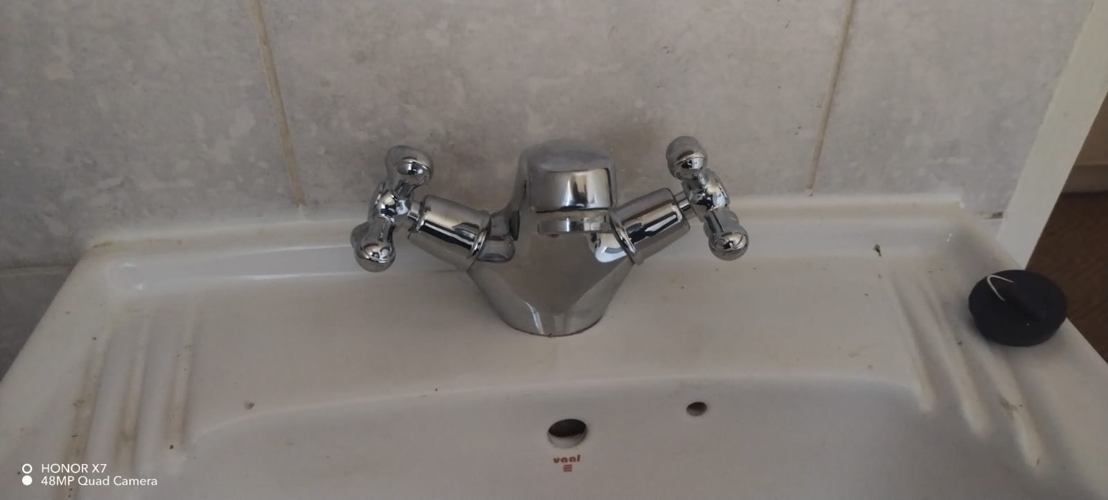 Correction Policy service image for homes and businesses