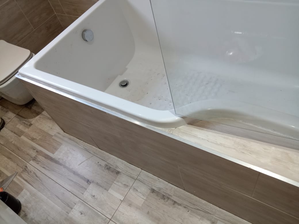 Plumbers Near Me Open Now service image for homes and businesses