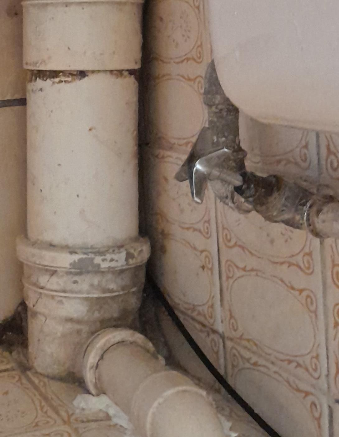 Charlesville plumber working in Durban / eThekwini, KwaZulu-Natal